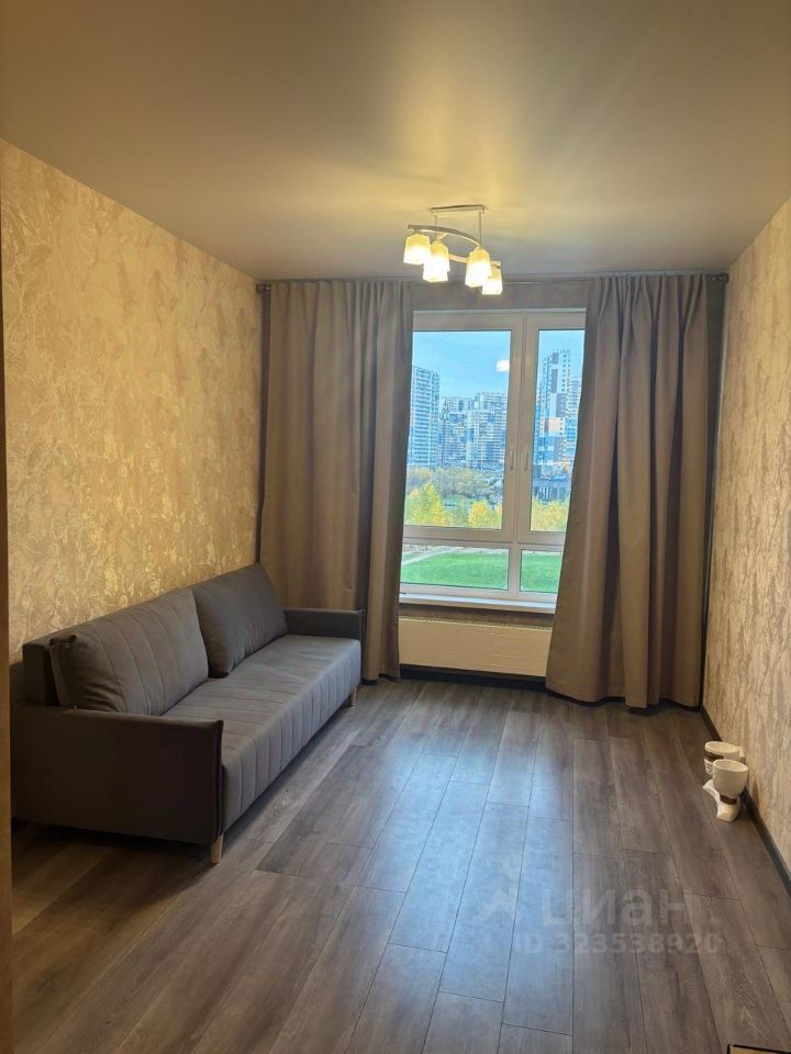 Аренда 1-комн квартиры на вторичном рынке Комендантский проспект, 58к1