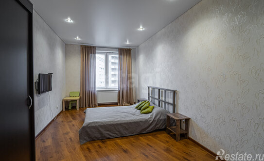 Продажа 2-комн квартиры на вторичном рынке Просвещения пр-кт,  д. 99