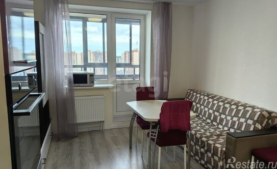 Продажа 2-комн квартиры на вторичном рынке Мурино г, Шоссе в Лаврики ул,  д. 70 к2