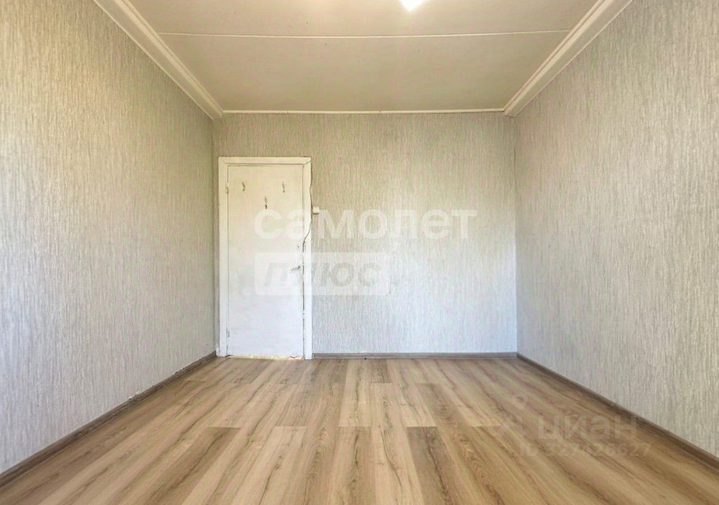 Продажа 2-комн квартиры на вторичном рынке улица Бабушкина, 113к2