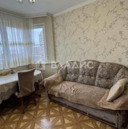 Продажа 3-комн квартиры на вторичном рынке ул Верхние Поля,  д. 33,  к. 1