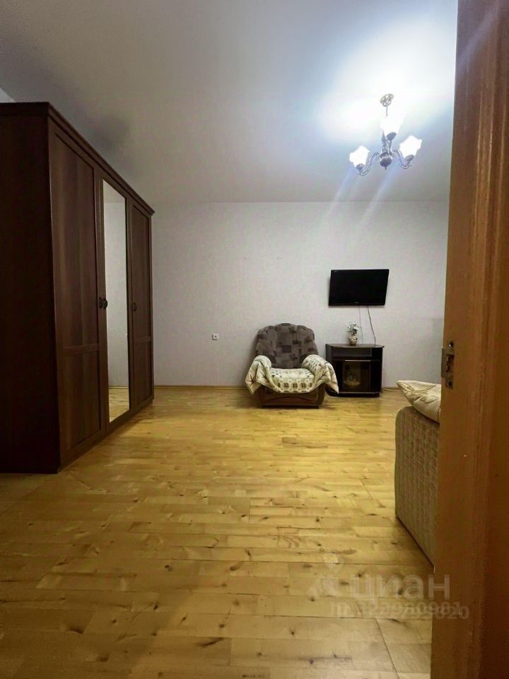 Аренда 1-комн квартиры на вторичном рынке Дзержинский, Угрешская улица, 18