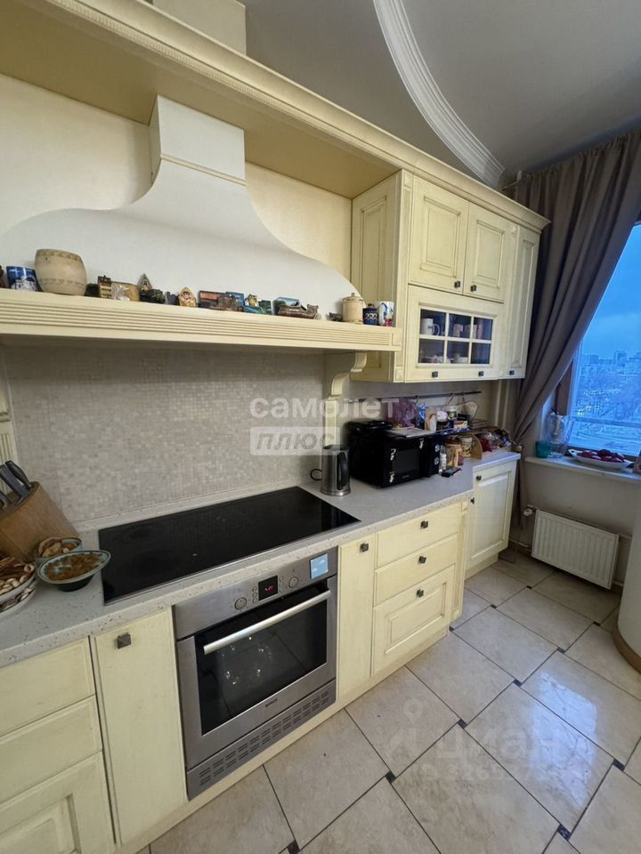 Продажа 6-комн квартиры на вторичном рынке Можайское шоссе, 2