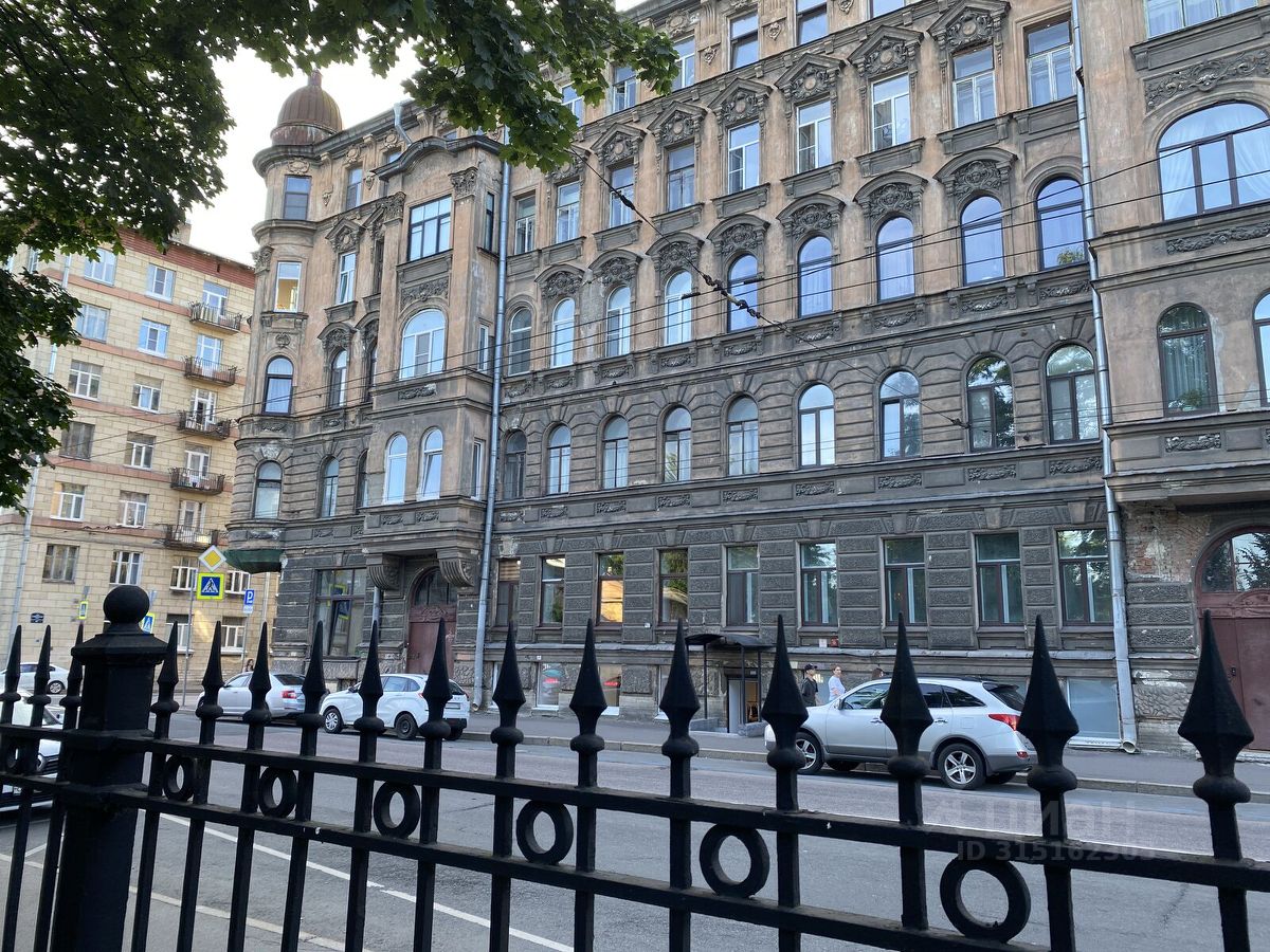 Продажа 5-комн квартиры на вторичном рынке 4-я Советская улица, 46/8