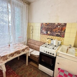 Продажа 2-комн квартиры на вторичном рынке Лобня г, Калинина ул,  д. 14