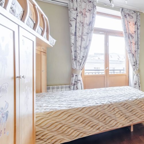 2-комн квартира проспект Обуховской обороны, 17