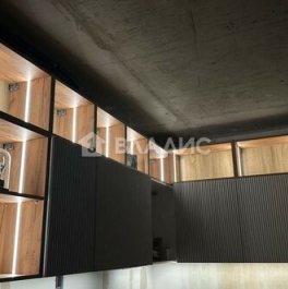 Продажа 3-комн квартиры на вторичном рынке проспект Крузенштерна,  д. 13 с1