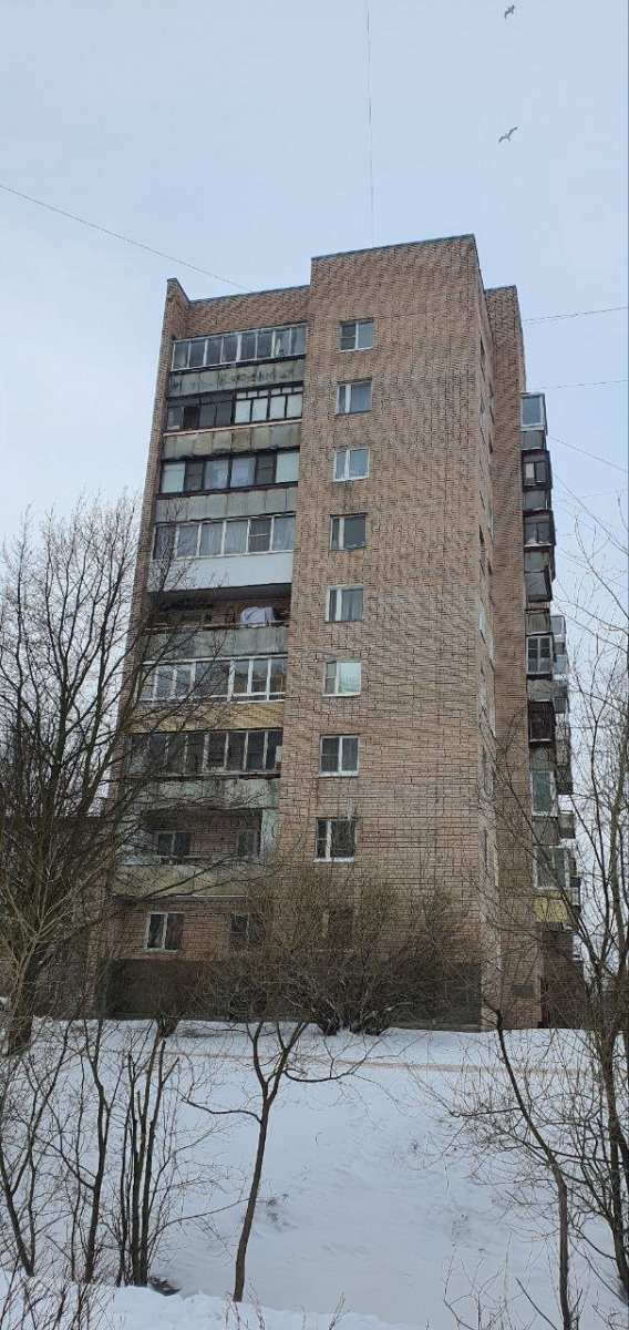 Продажа 2-комн квартиры на вторичном рынке Стрельна г., Гоголя ул. ,  д. 10