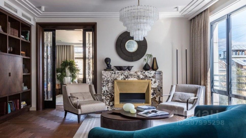 Продажа 4-комн квартиры на вторичном рынке Казарменный переулок, 3