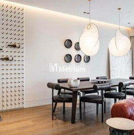 Продажа 3-комн квартиры на вторичном рынке Поклонная улица,  д. 9