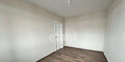 3-комн квартира Староорловская улица