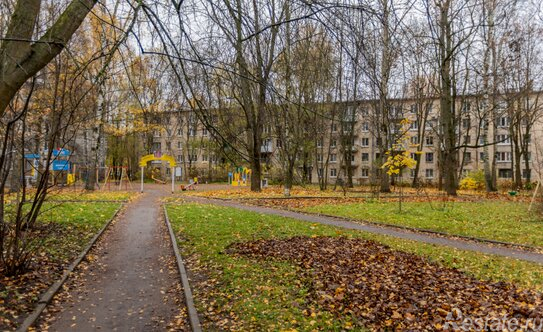 Продажа 1-комн квартиры на вторичном рынке Пушкин г, Алексея Толстого б-р,  д. 30