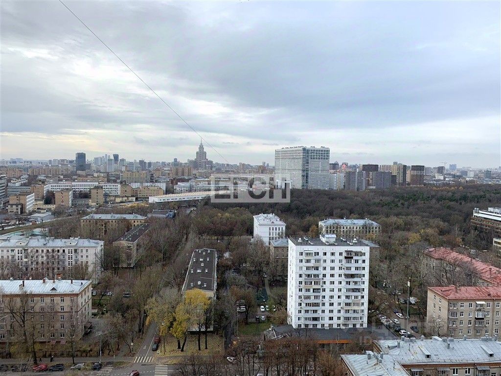 Продажа 2-комн квартиры на вторичном рынке Дмитровский проезд, 20К1