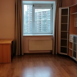 Продажа 3-комн квартиры на вторичном рынке Богатырский пр-кт