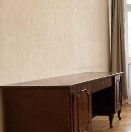 Продажа 3-комн квартиры на вторичном рынке улица Академика Королева, 3