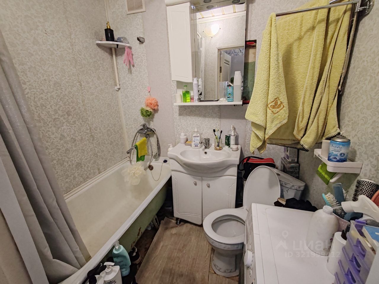 Продажа 2-комн квартиры на вторичном рынке Кашира, Южная улица, 12