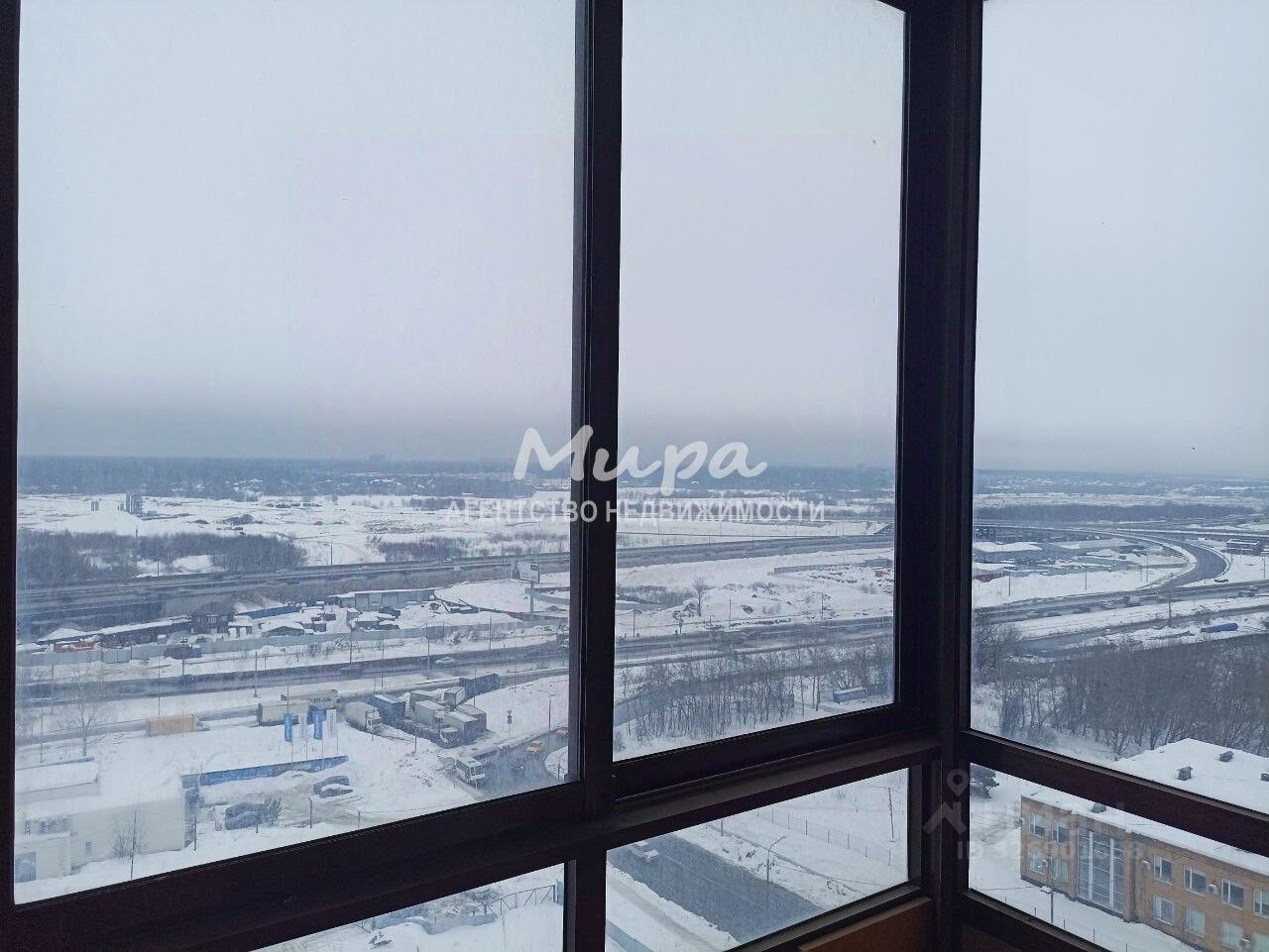 Продажа 3-комн квартиры на вторичном рынке Мирный пгт, улица Крымская, 12/11