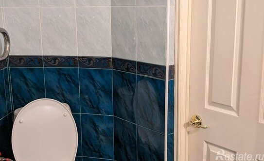 Продажа 3-комн квартиры на вторичном рынке улица Сальвадора Альенде,  д. 7