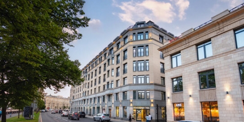 3-комн квартира наб Реки Карповки,  д. 39,  к. 2