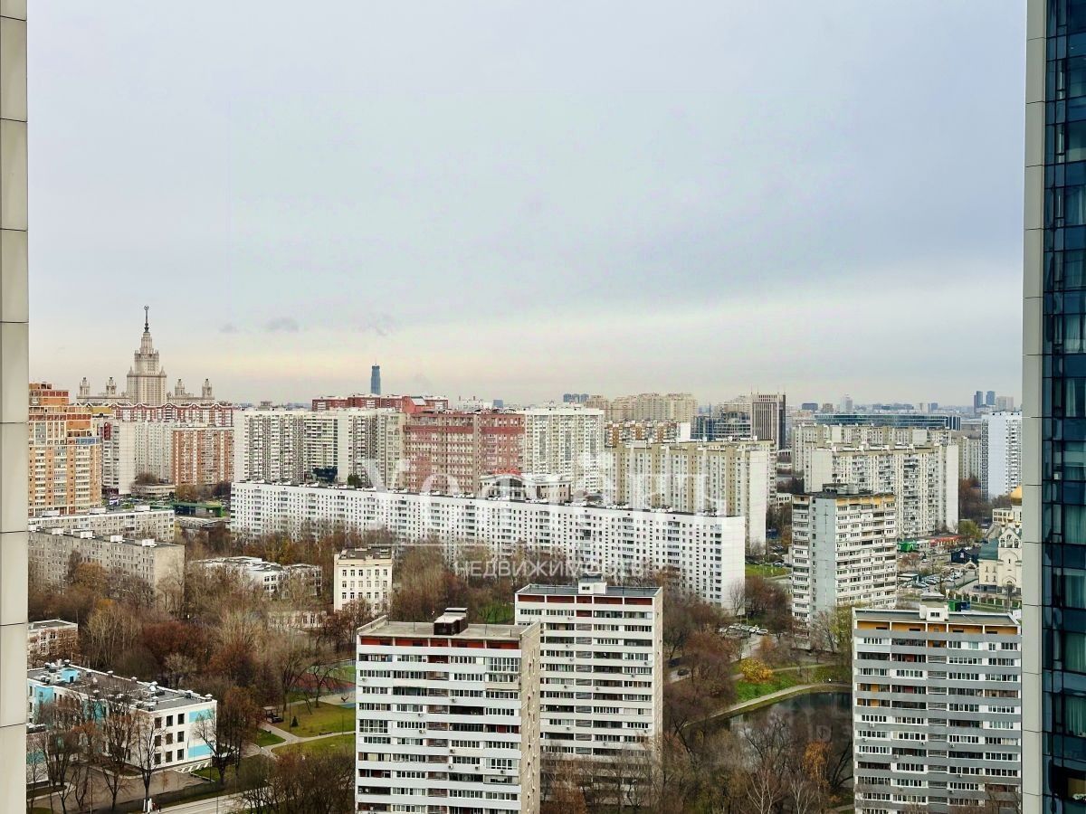 Продажа 4-комн квартиры на вторичном рынке Мичуринский проспект, 56