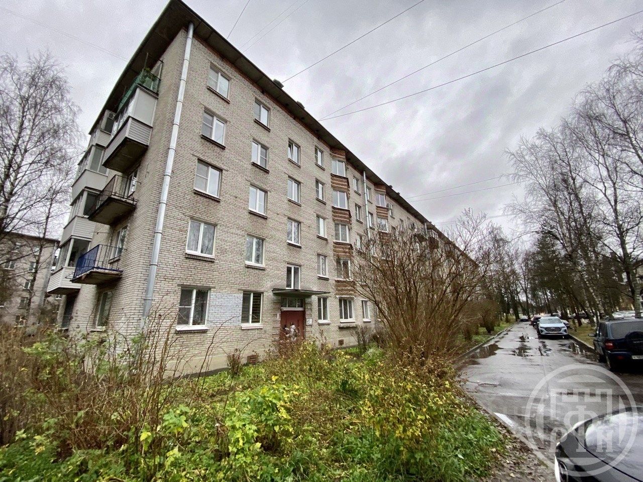Продажа 2-комн квартиры на вторичном рынке Петергоф, бульвар Разведчика, 14к3