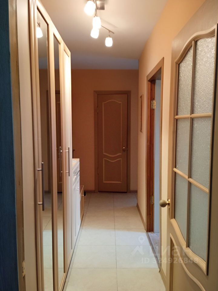 Продажа 3-комн квартиры на вторичном рынке Коломна, улица Ленина, 76