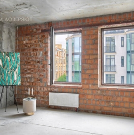 Продажа 2-комн квартиры на вторичном рынке Офицерский пер,  д. 8,  к. 2