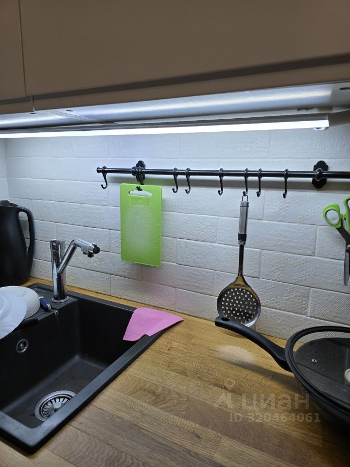 Продажа 2-комн квартиры на вторичном рынке улица Адмирала Макарова, 31