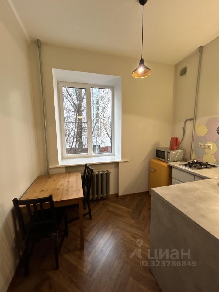 Аренда 1-комн квартиры на вторичном рынке 1-я Дубровская улица, 2А