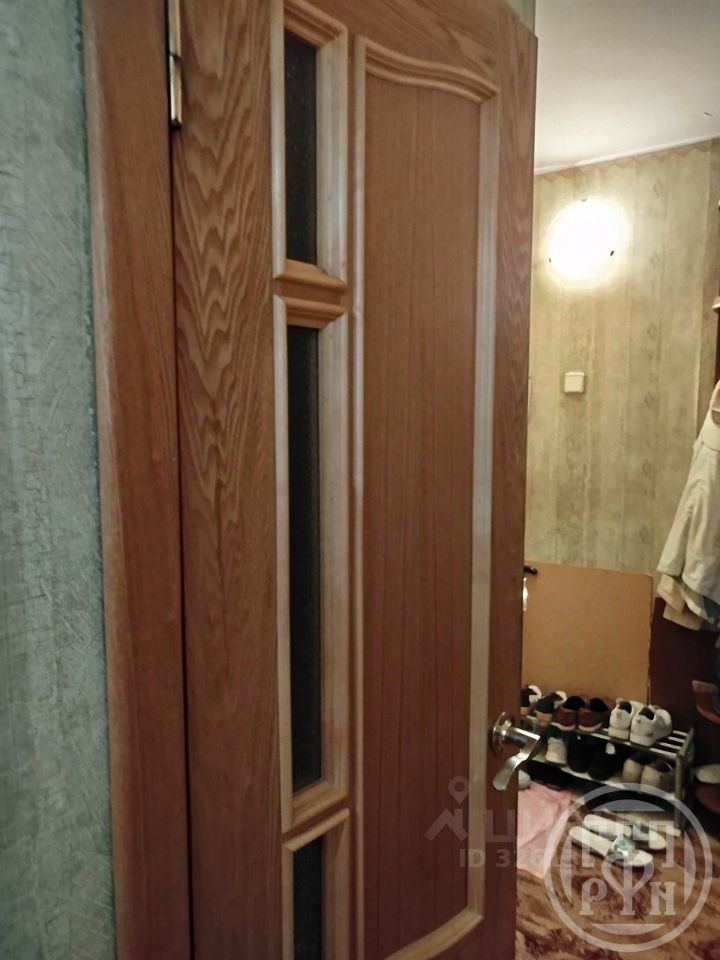 Продажа 2-комн квартиры на вторичном рынке Петергоф, Озерковая улица, 37