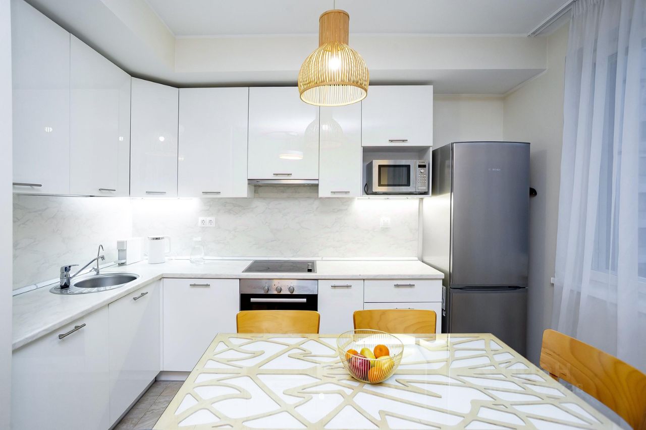 Продажа 2-комн квартиры на вторичном рынке Аптекарский проспект, 18