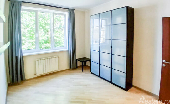 Продажа 5-комн квартиры на вторичном рынке улица Новый Арбат