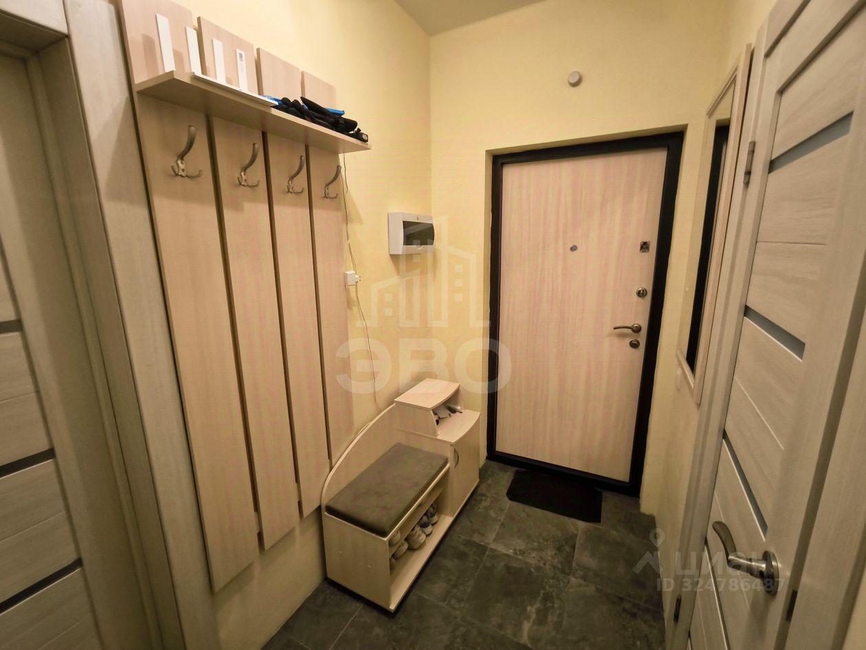 Продажа 1-комн квартиры на вторичном рынке пос. Шушары, Школьная улица, 17