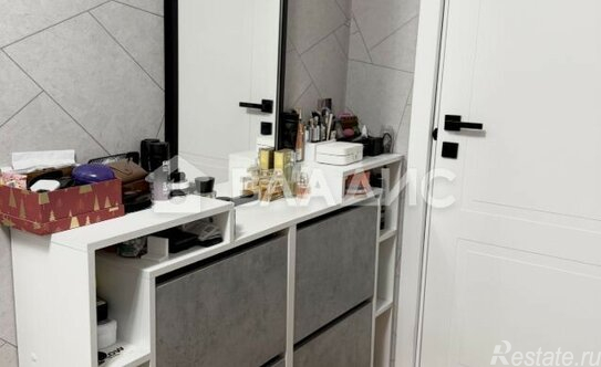 Продажа 2-комн квартиры на вторичном рынке ул Дубки,  д. 11