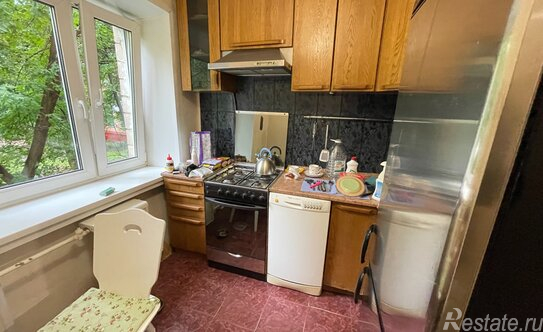 Аренда 2-комн квартиры на вторичном рынке Сафоновская улица,  д. 17