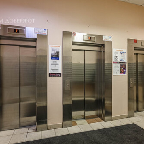 3-комн квартира Обуховской обороны пр-кт,  д. 110 к1