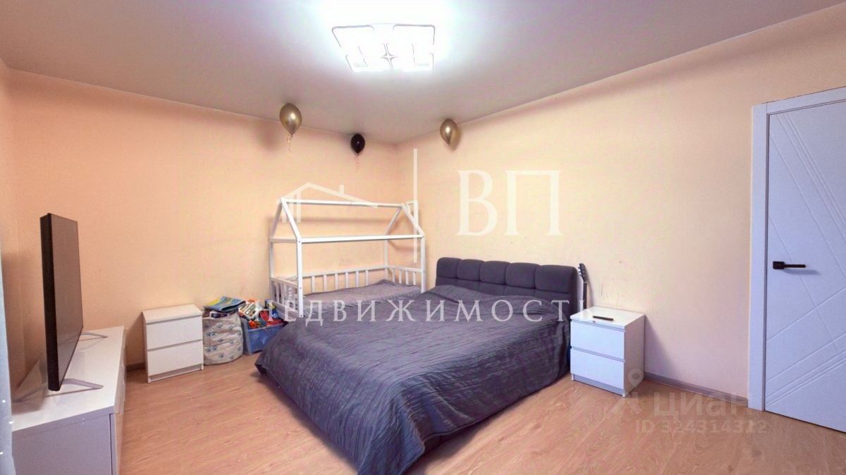 Продажа 3-комн квартиры на вторичном рынке Колпино, Понтонная улица, 9к1