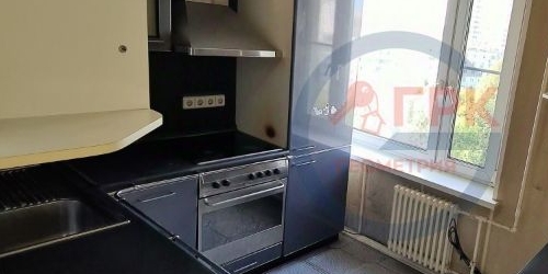 3-комн квартира Перекопская улица, 21К1