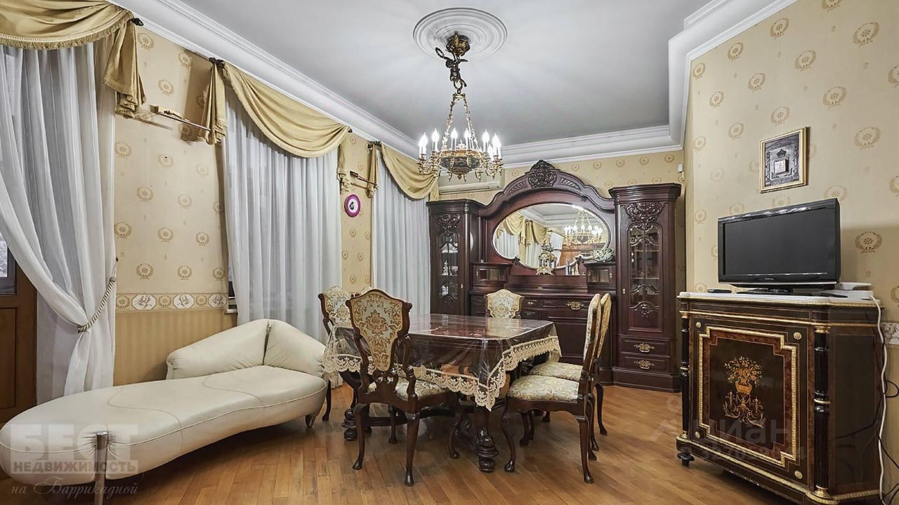 Продажа 6-комн квартиры на вторичном рынке переулок Большой Головин,  д. 4