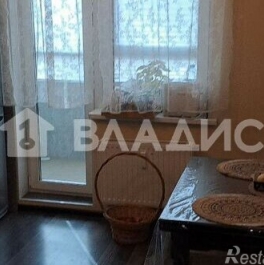 Продажа 3-комн квартиры на вторичном рынке Маршала Блюхера пр-кт,  д. 9,  к. 2