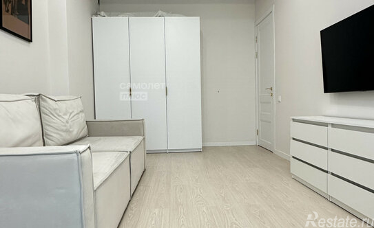 Продажа 3-комн квартиры на вторичном рынке Усачёва улица,  д. 29 к7