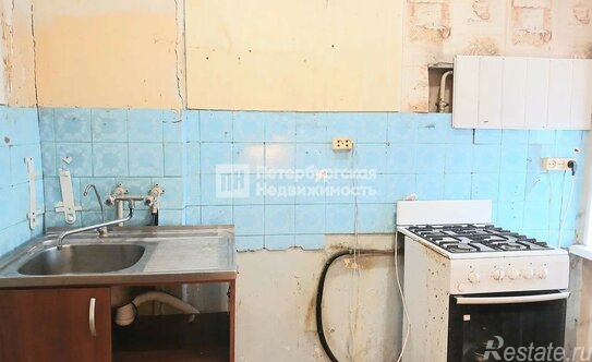 Продажа 2-комн квартиры на вторичном рынке Заневский пр-кт,  д. 26 к1