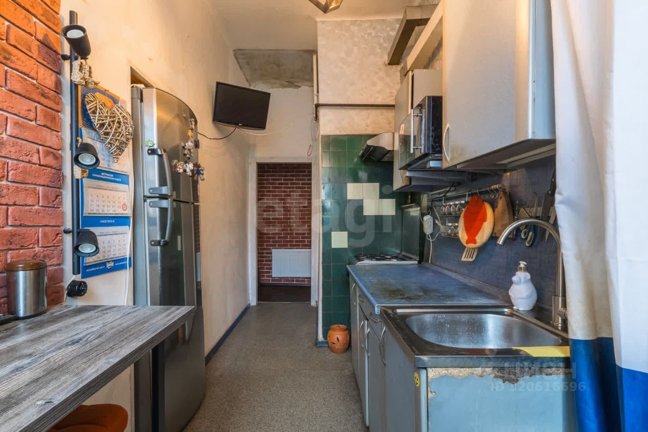 Продажа 2-комн квартиры на вторичном рынке Казанская улица, 41