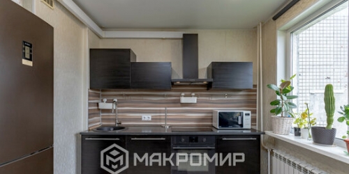 2-комн квартира Сестрорецк г, Всеволода Боброва ул,  д. 31