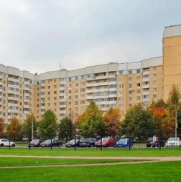 Продажа 2-комн квартиры на вторичном рынке Приморский пр-кт,  д. 143 к2