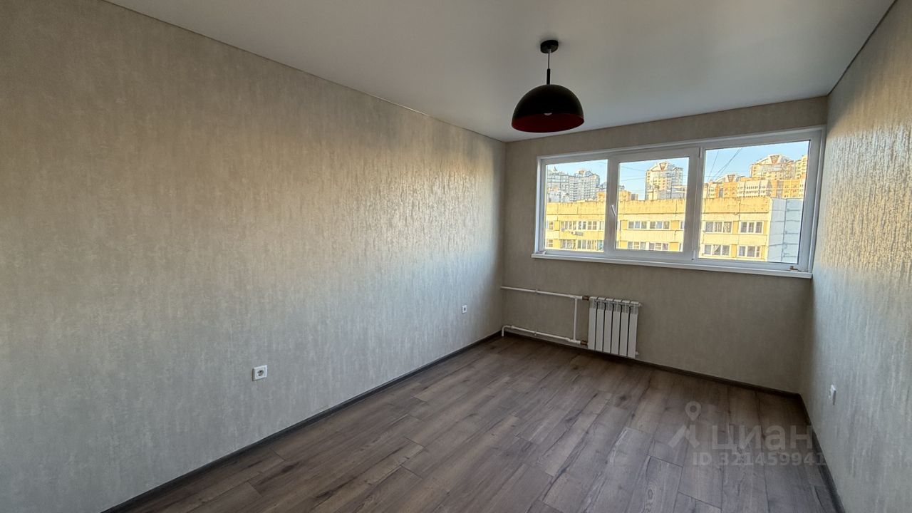 Продажа 3-комн квартиры на вторичном рынке улица Есенина, 8К1