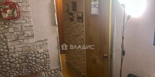 3-комн квартира ул Плеханова,  д. 18,  к. 1