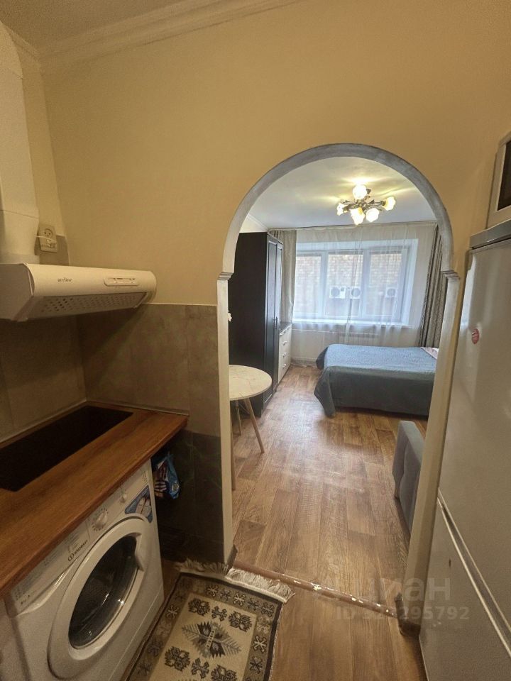 Продажа 1-комн квартиры на вторичном рынке Центральный мкр, улица Менделеева, 17к2