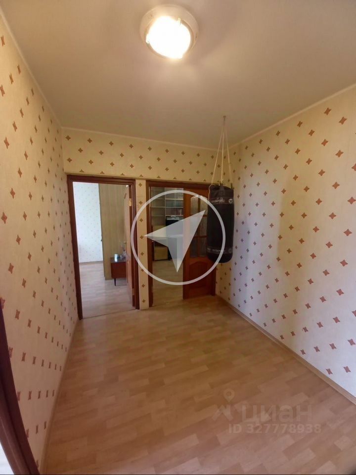 Продажа 3-комн квартиры на вторичном рынке Новомарьинская улица, 18