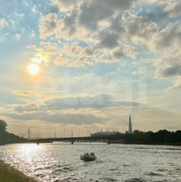 Продажа 1-комн квартиры на вторичном рынке Петровский пр-кт,  д. 9,  к. А